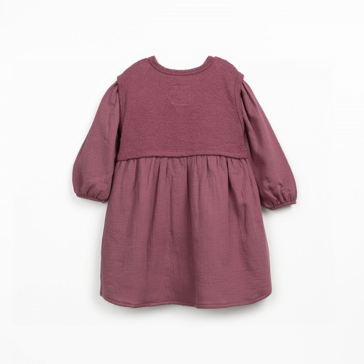 Mauve dress with puff sleeves on a white background