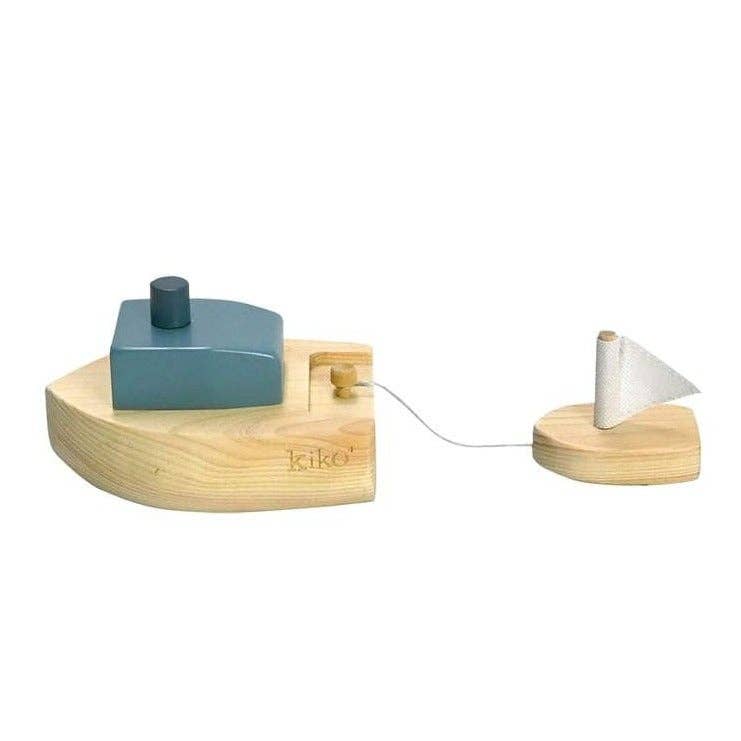 Hinoki Wind-Up Boat