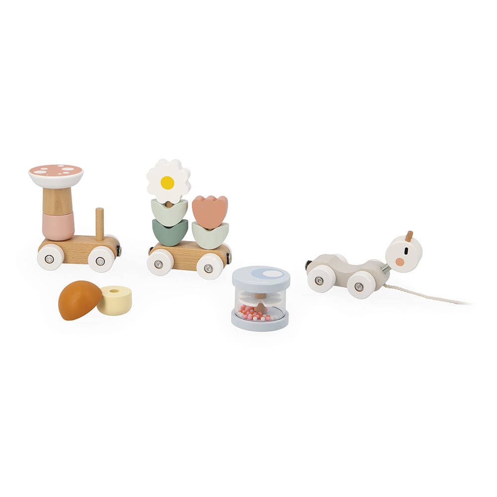 Sweet Cocoon Snail Pull-Along Stacker Train
