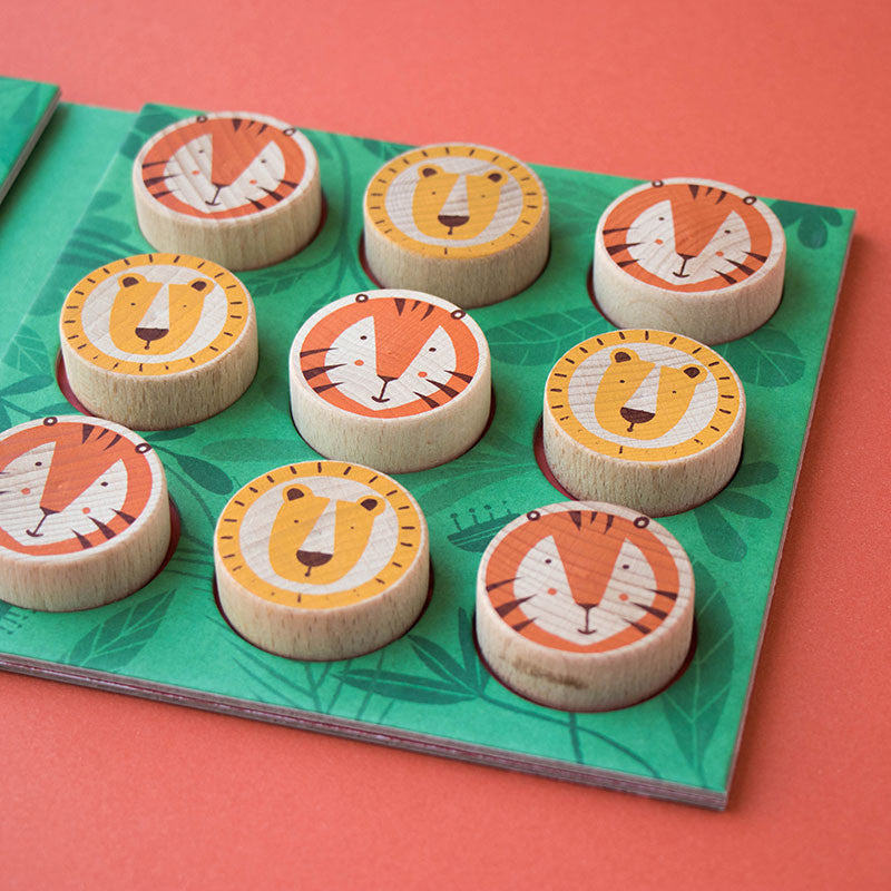 Lion &amp; Tiger Tic Tac Toe